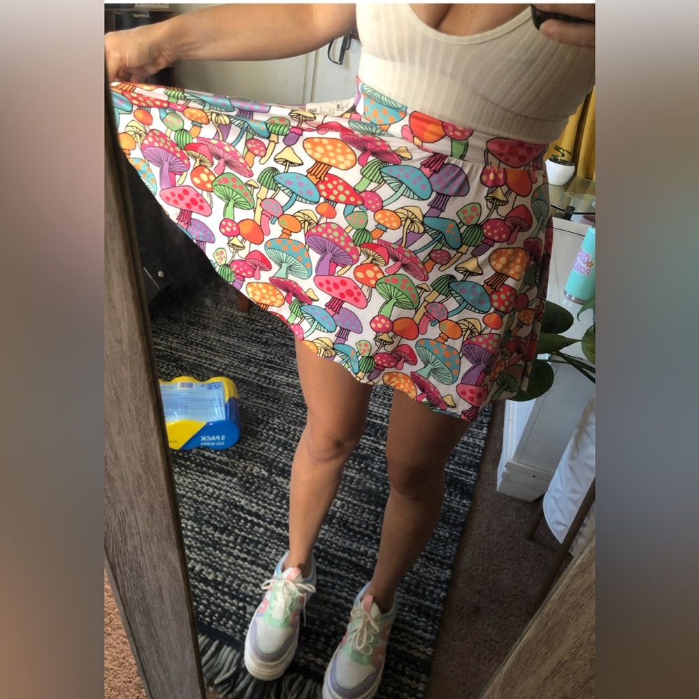 Mushroom skirt